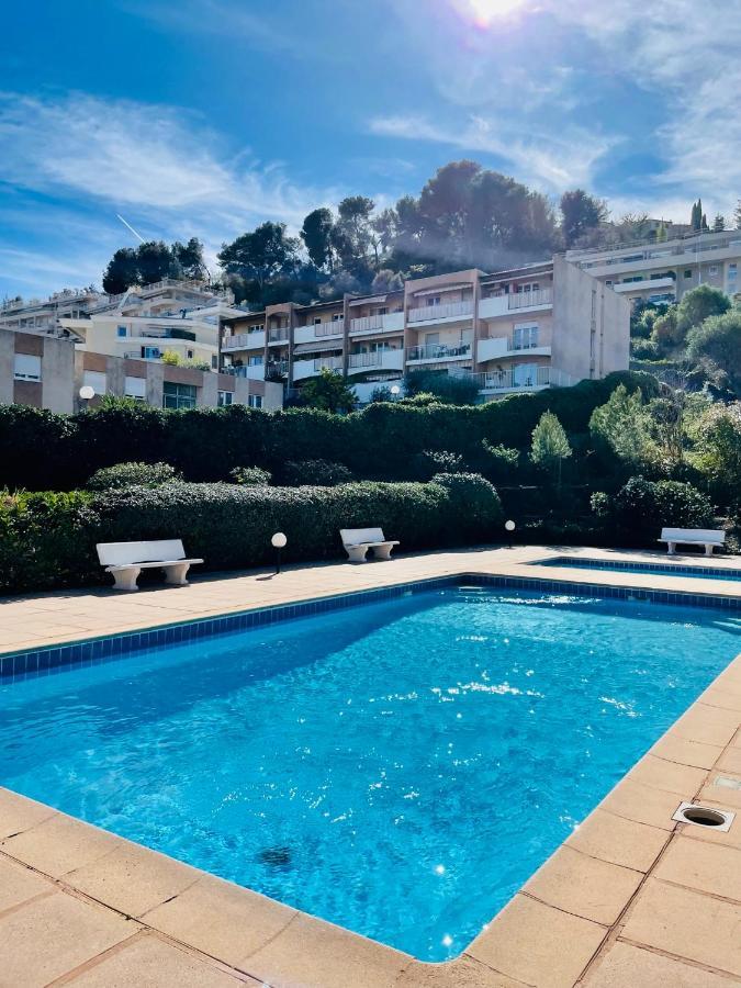 Studio Cosy Avec Terrasse Et Garage Saint-Laurent Du Var Limitrophe Nice Exteriér fotografie