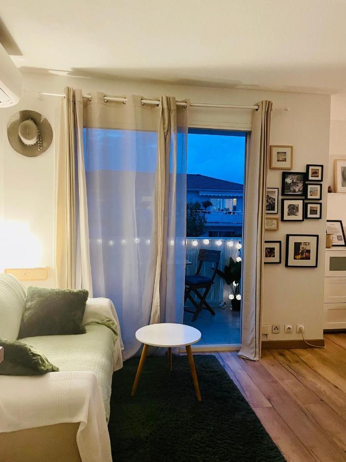 Studio Cosy Avec Terrasse Et Garage Saint-Laurent Du Var Limitrophe Nice Exteriér fotografie